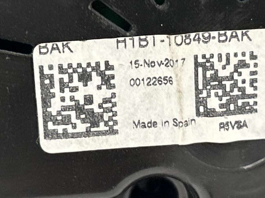 Instrumentpanel til Ford Fiesta 2017-->> (Type VII)  (2552104|L1BT 10849 BAM|)
