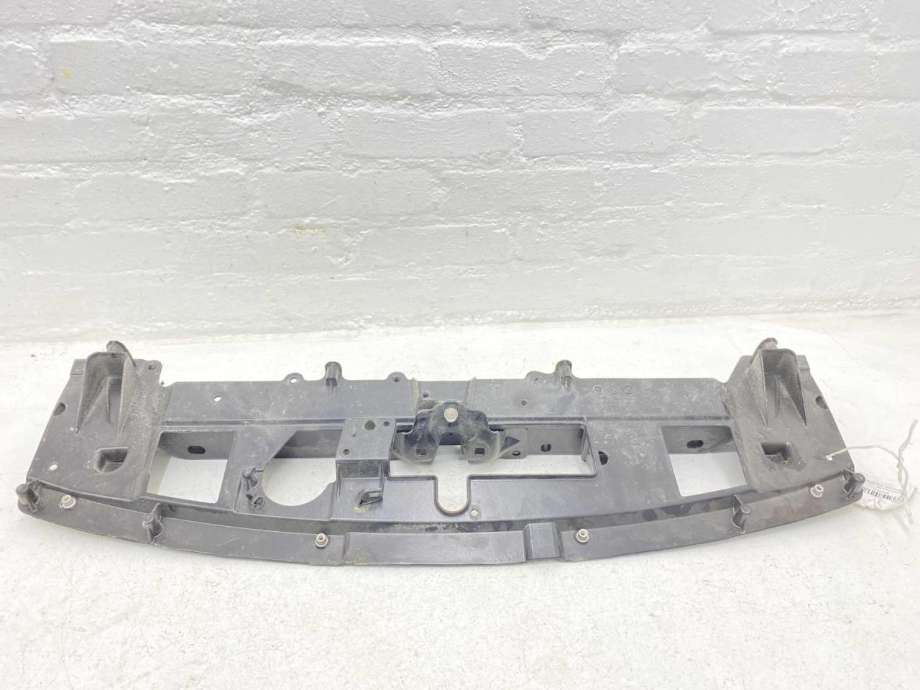 Frontplate til Porsche Taycan 2019-->> (9J1 805 015 A|)