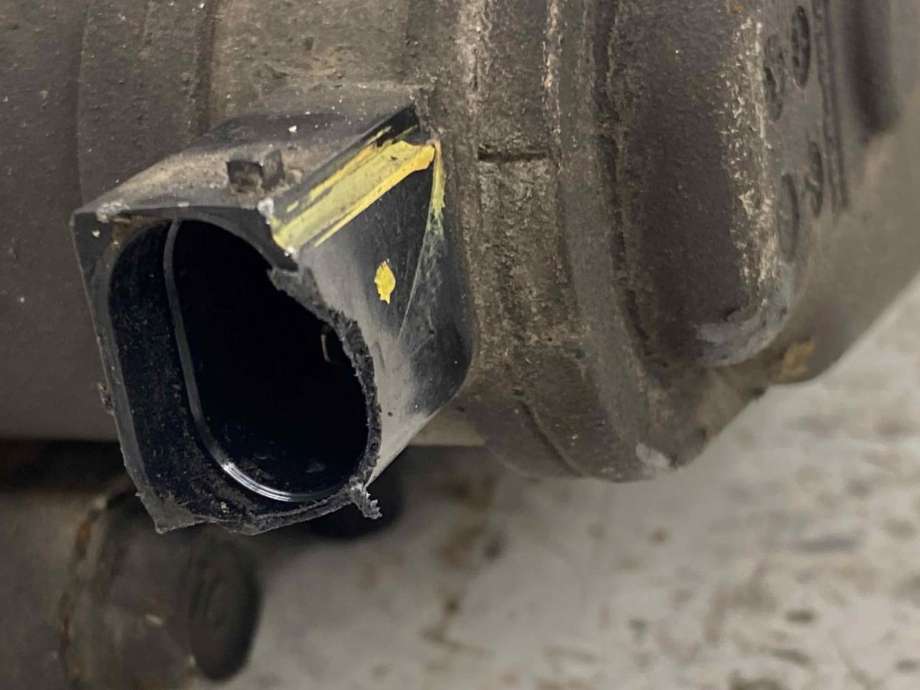 Bremsecaliper venstre bak, elektrisk til Hyundai Kona 2017-2021 (Type I, Fase 1) (58210K 4100|)