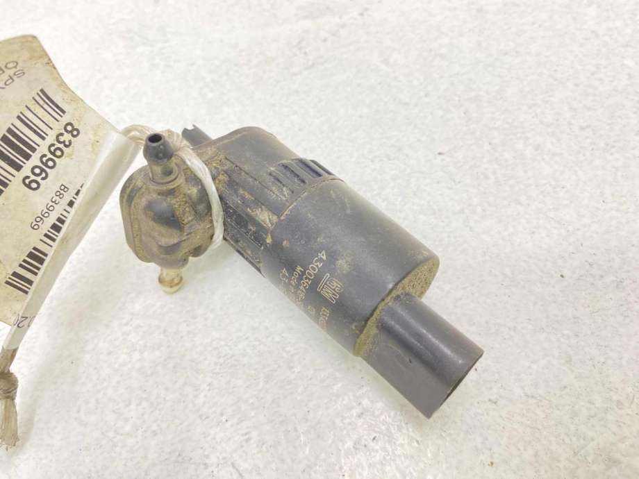 Spylerpumpe foran til Opel Astra K 2015-->> (13250357|)