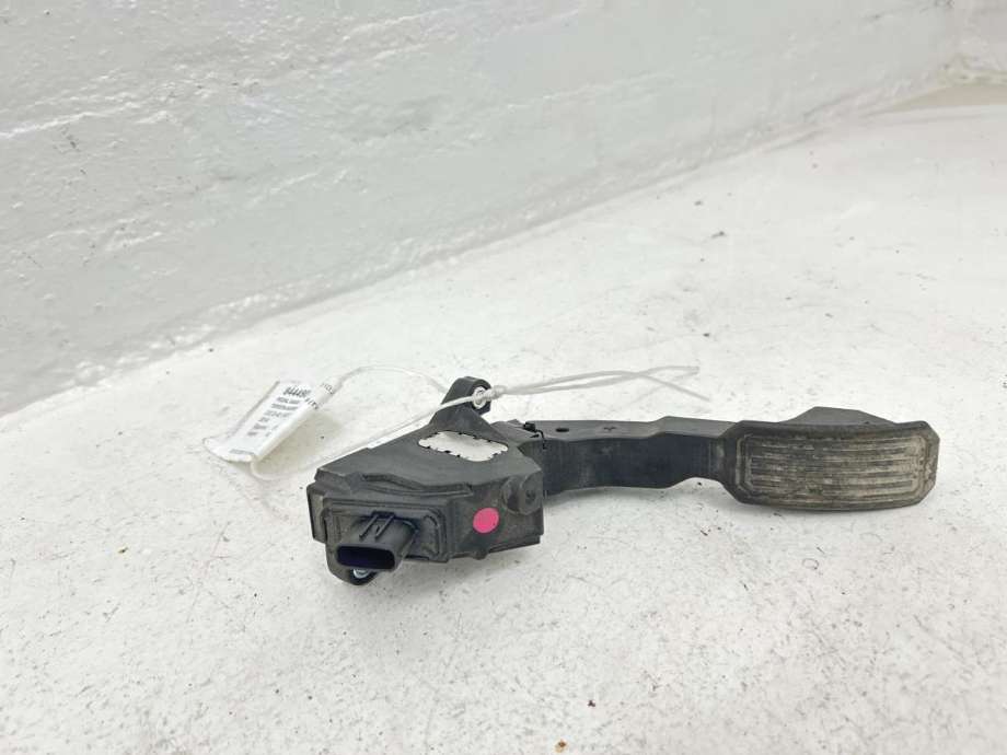 Pedal gass til Toyota Avensis 2009-2015 (Type III, Fase 1)  (7811002022|)