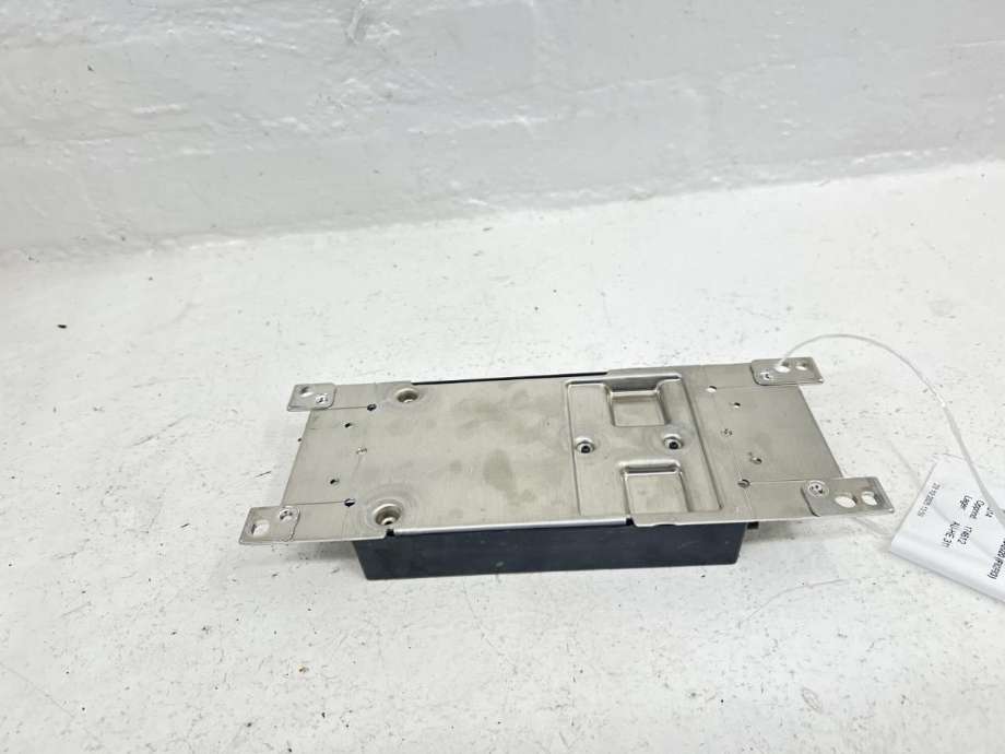 Styreenhet antenne til BMW M4 2014-2020 (F82/F83) (F82/F83) (84 10 9 362 848|84109371789|)