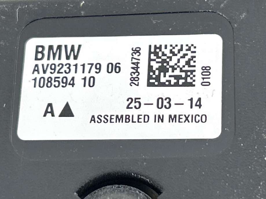 Antenne forsterker til BMW M4 2014-2020 (F82/F83) (F82/F83) (65 20 9 231 179|)