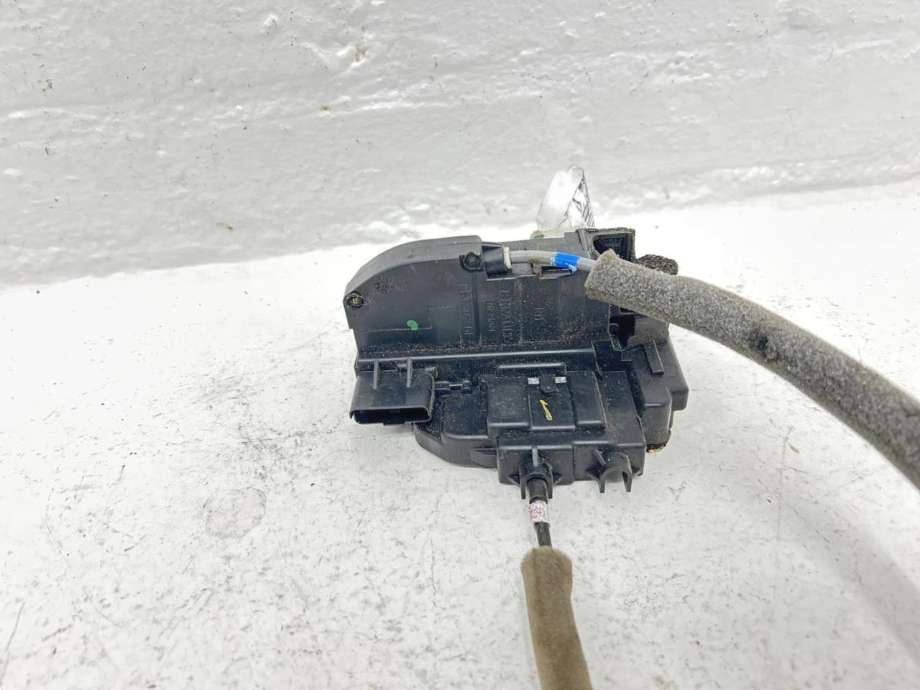 Låsekasse høyre foran til Nissan NV200 2010-2019 (80500JX51A|)