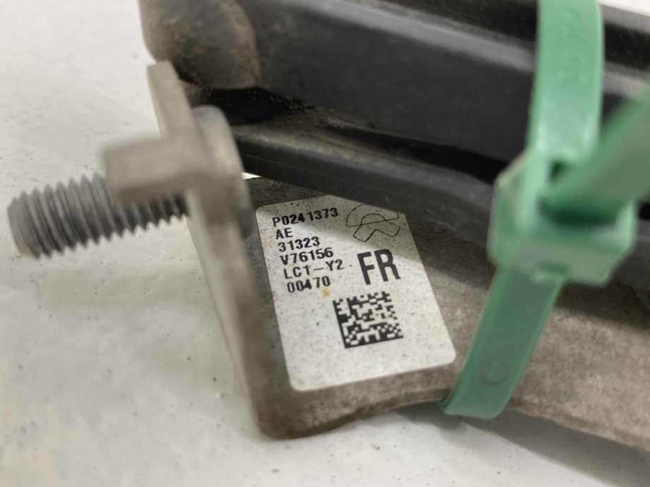 Sensor nivå, høyre foran til NIO EL6 2024-->> (P0238922AE|)