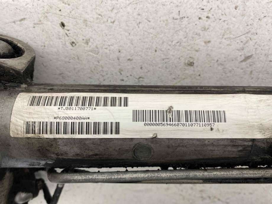 Tannstang til Jeep Commander 2006-2009  (RX000400AA|)