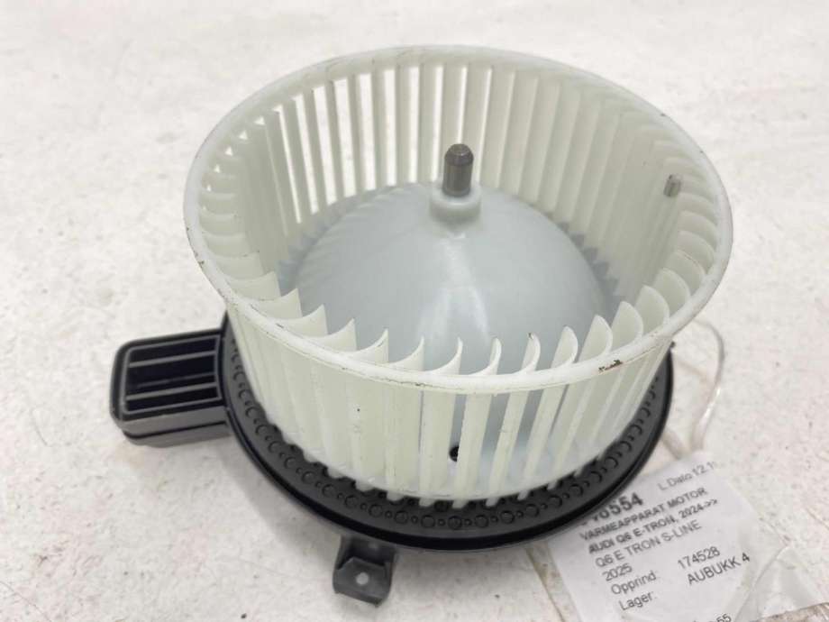 Varmeapparat motor til Audi Q6 e-tron 2024-->>  (85B 820 021|)