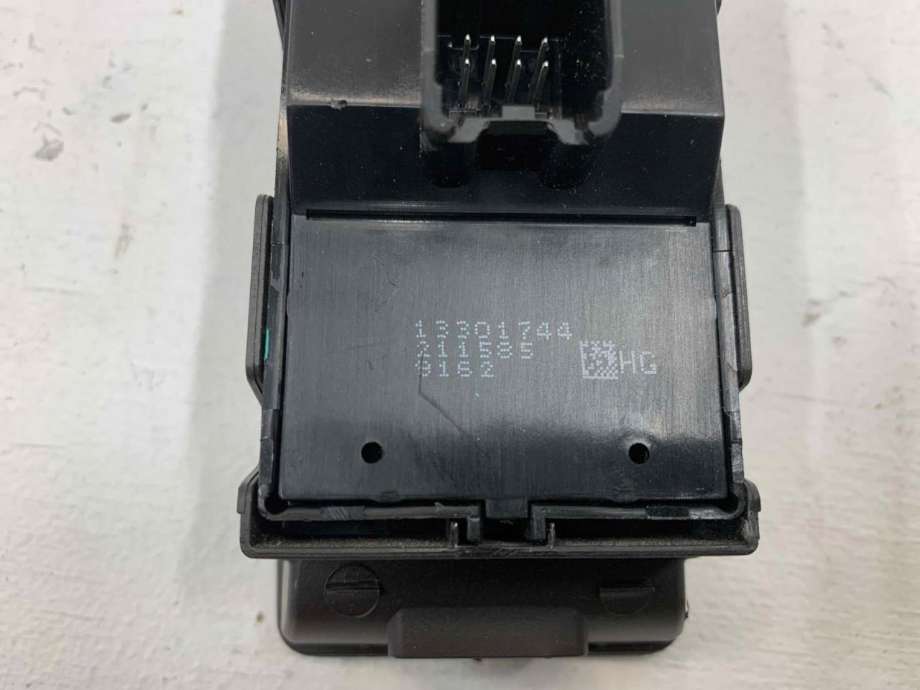 Bryter ruteheis førerdørspanel til Opel Insignia A 2009-2014  (13301744|)