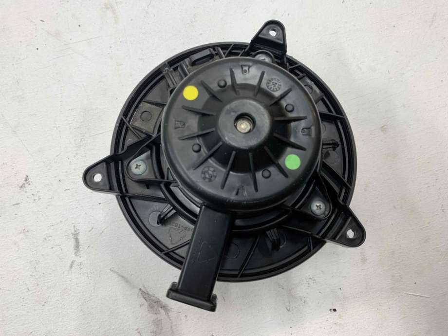 Varmeapparat motor til Opel Insignia A 2009-2014  (13263279|)