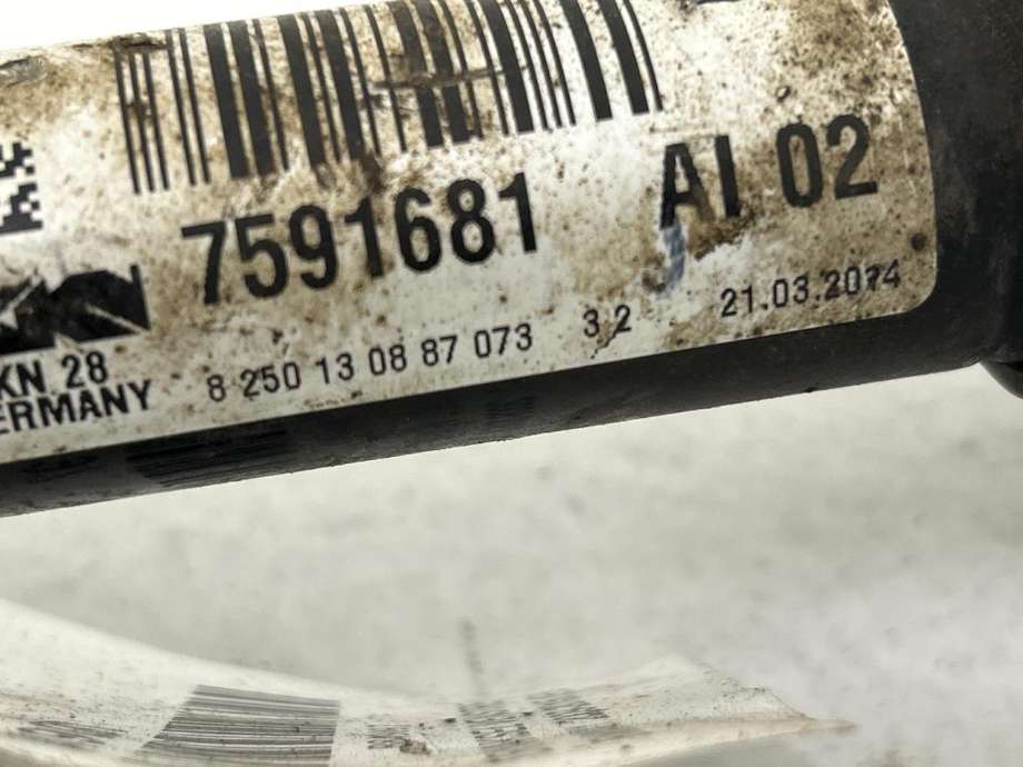 Drivaksel venstre foran, diesel/automat til BMW X1 2009-2015 (E84) (E84) (31 60 7 591 681|)