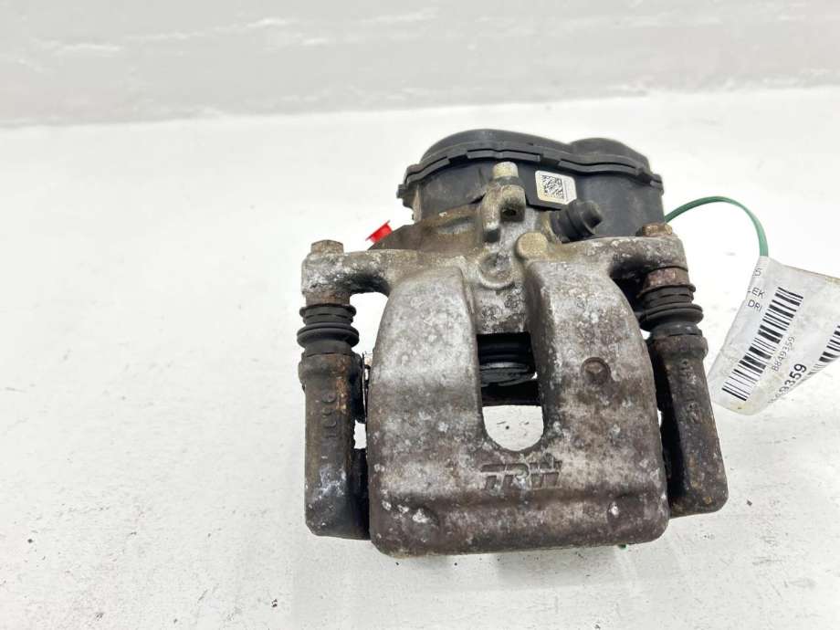 Bremsecaliper høyre bak, elektrisk til Mercedes B-Klasse, electric drive 2014-2018 (W242) (W242) (A 000 423 24 81|)