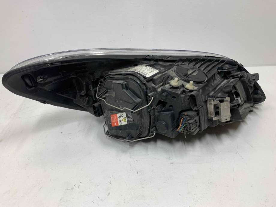 Frontlykt venstre xenon til Volvo C30 2010-2012 (Fase 2)  (32206154|)