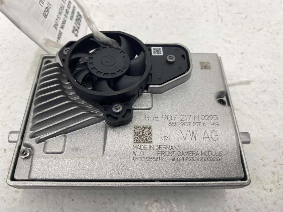 Kamera til Audi Q6 e-tron 2024-->> (85E 907 217 N|)
