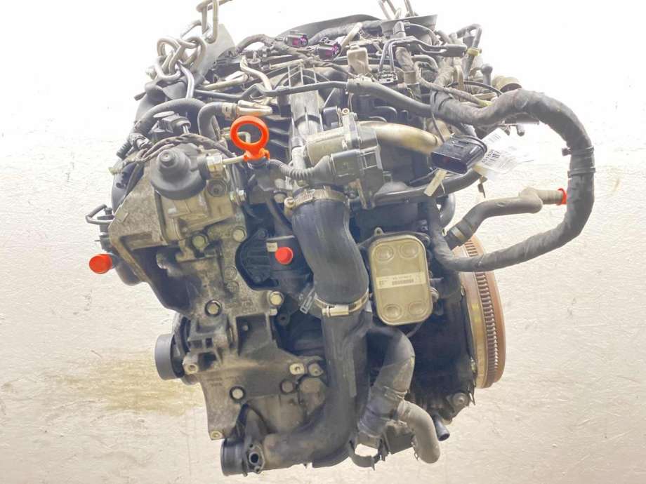 Motor diesel til VW Passat 2011-2015 (B7) (B7) (03L 100 090 J|)