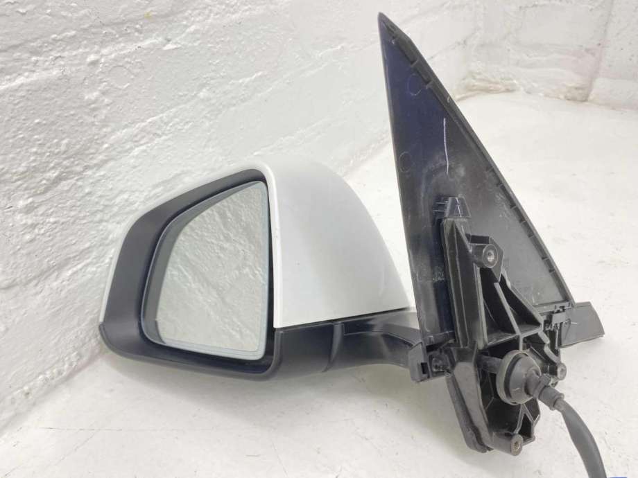 Speil venstre til Tesla Model Y 2021-2024 (Type I)  (1647719-00-C|)