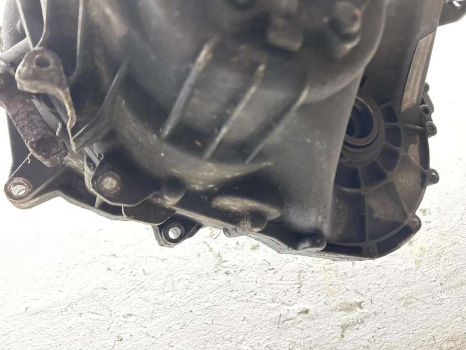 Girkasse manuell 6-trinn til Mini One/Cooper 2001-2007 (R50-53) (R50-53) (23 00 7 575 494|GA6F21WA|)