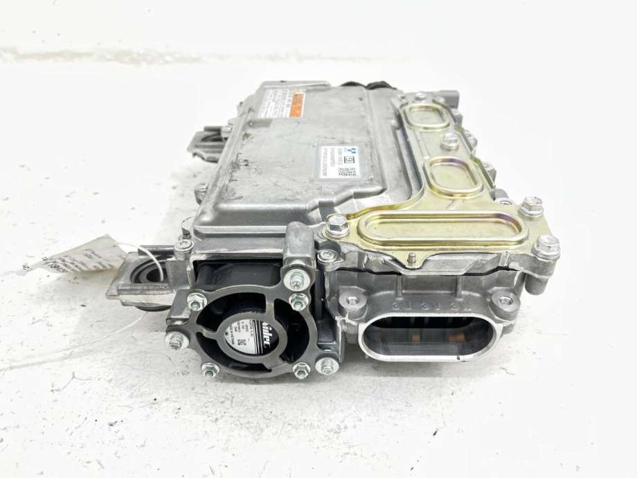 DCDC converter hybrid til Toyota Yaris Cross (SUV) 2021-->> (G92B052012|)