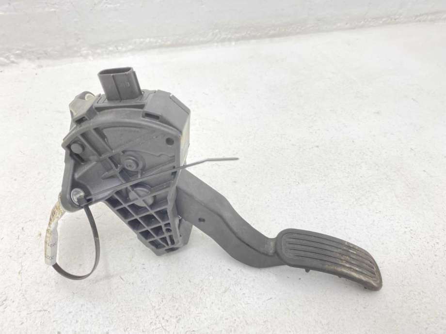 Pedal gass til Toyota Yaris Cross (SUV) 2021-->> (78110K0030|)