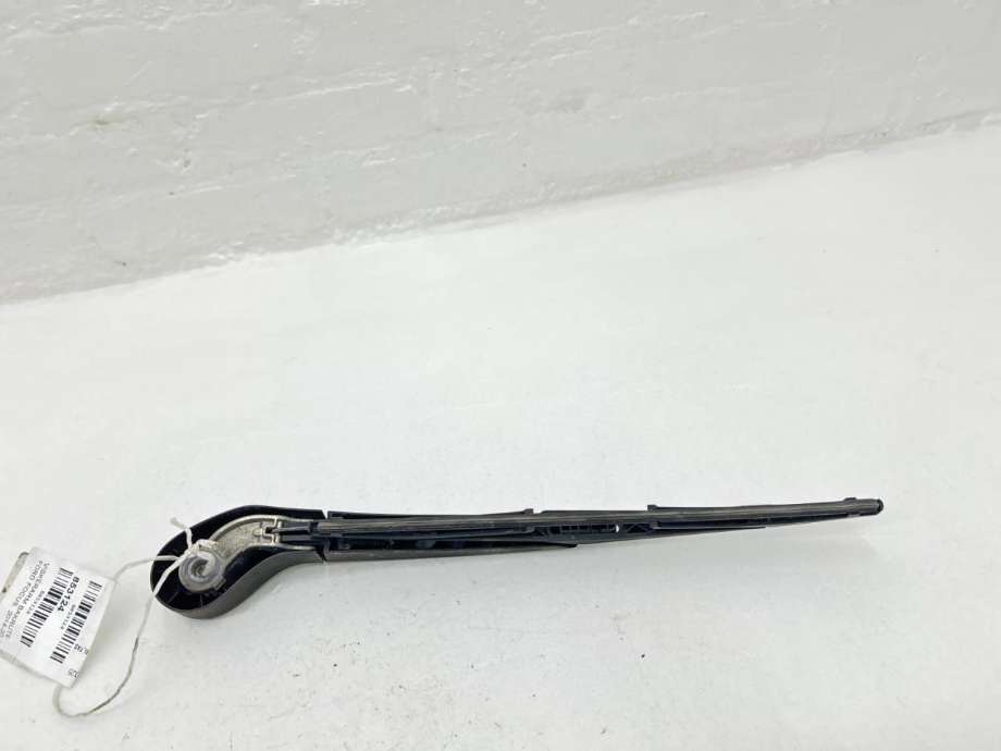 Viskerarm bakrute til Ford Focus 2014-2018 (Type III, Fase 2)  (1786268|BM5117406AC|)