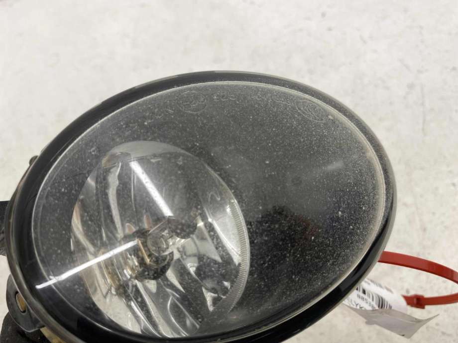 Tåkelykt høyre foran til VW Transporter / Caravelle 2009-2015 (Fase 2) (T5) (T5) (7E0 941 700 B|)