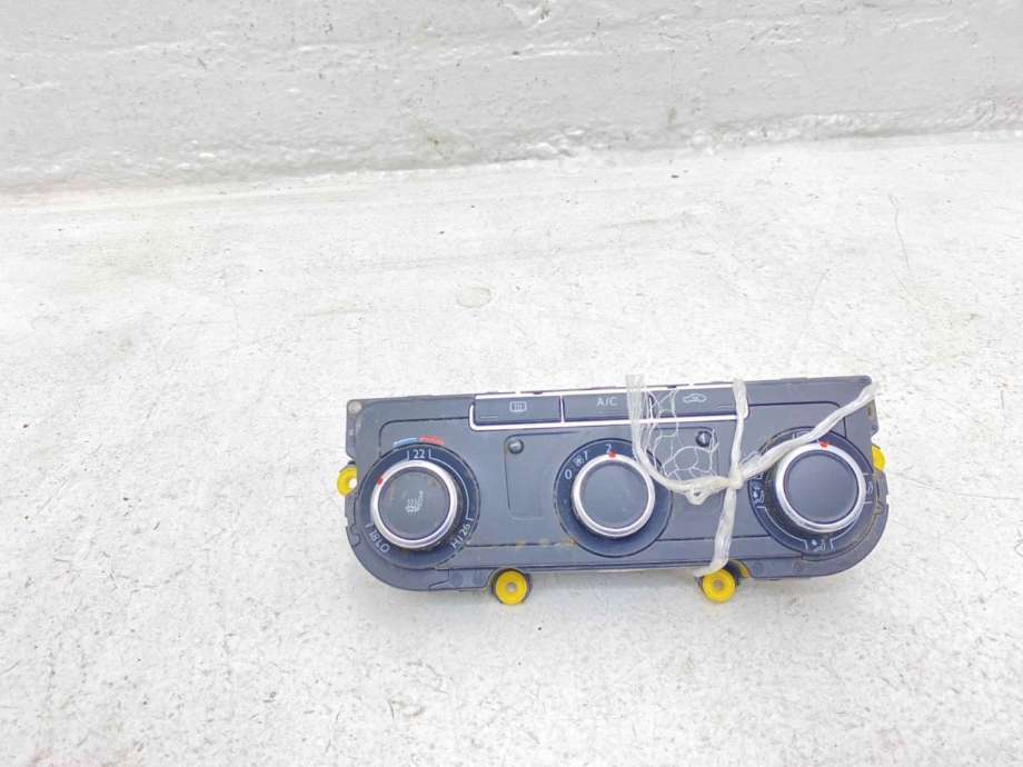 Varmeapparat betjening til VW Transporter / Caravelle 2009-2015 (Fase 2) (T5) (T5) (7E5 907 047 BJ|)
