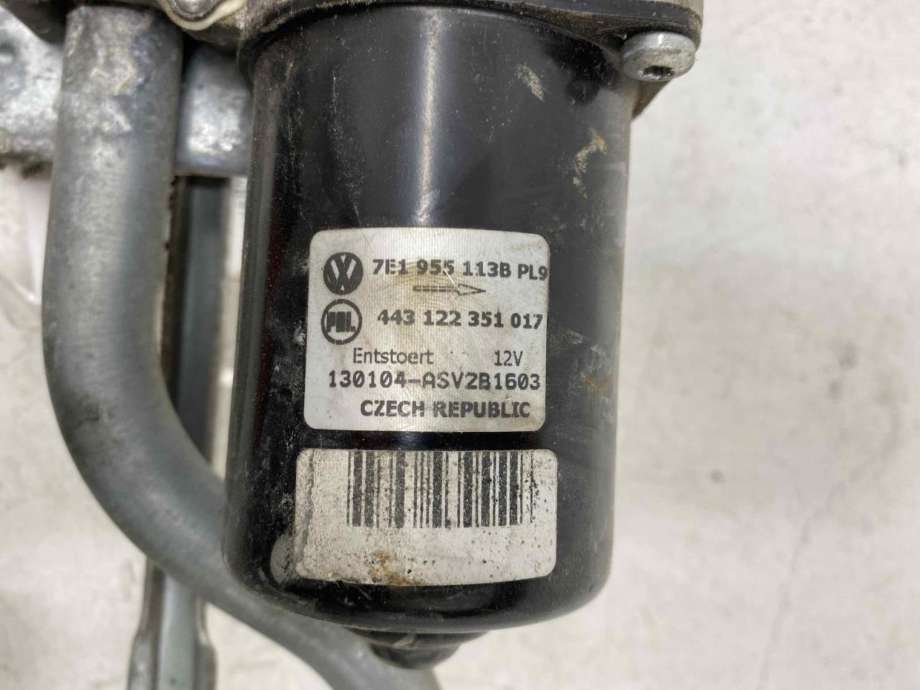 Viskermotor frontrute komplett m/overføring til VW Transporter / Caravelle 2009-2015 (Fase 2) (T5) (T5) (7E1 955 113 B|7H1 955 603 A|)