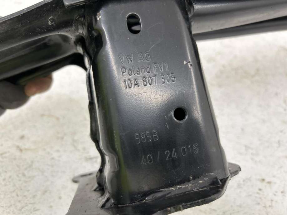Støtfangerforsterkning bak til VW ID.3 2020-->>  (10A 807 305|)