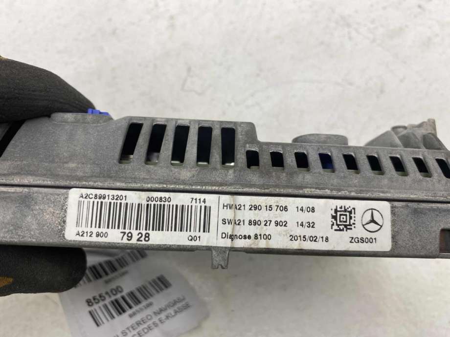 Bilstereo navigasjon skjerm til Mercedes E-Klasse 2013-2016 (Fase 2) (W212) (W212) (A 212 900 08 29|A 212 900 79 28|)
