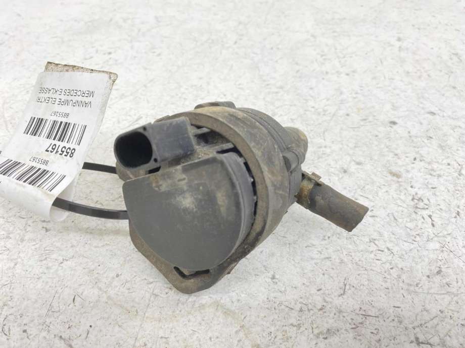 Vannpumpe elektrisk til Mercedes E-Klasse 2013-2016 (Fase 2) (W212) (W212) (A 651 200 68 01|A 651 200 64 01|)