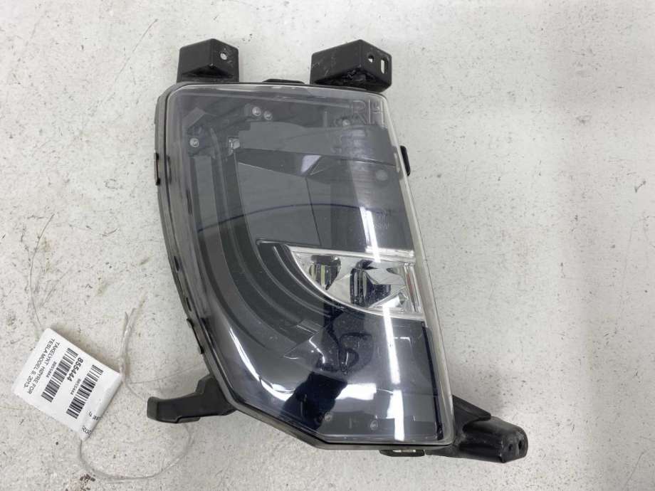 Tåkelykt høyre foran til Tesla Model S 2013-2016 (Fase 1) (6005914-00-F|)