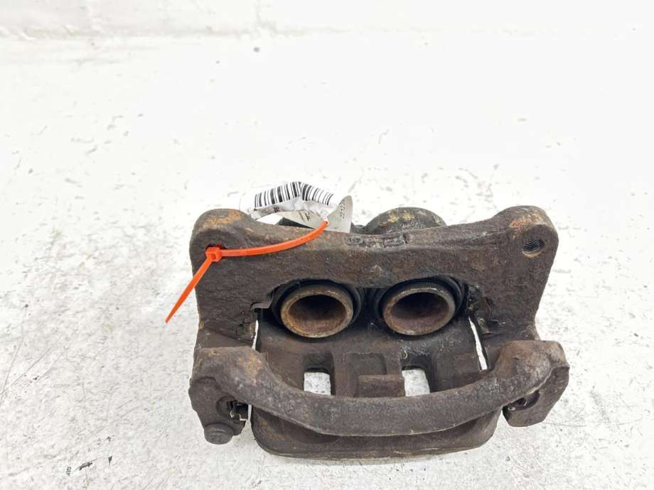Bremsecaliper venstre foran til Mitsubishi Pajero 2000-2006 (Type III)  (MR510537|)
