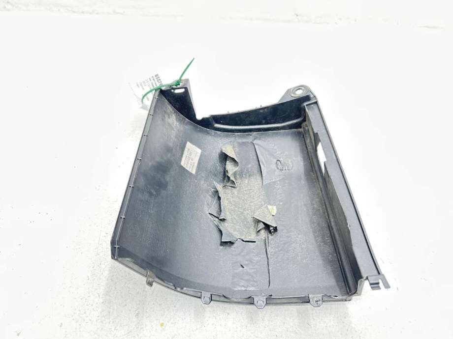 Støtfangerving høyre bak til VW Transporter / Caravelle 2009-2015 (Fase 2) (T5) (T5) (7H0 807 322 C|7H0 807 322 C  GRU|)
