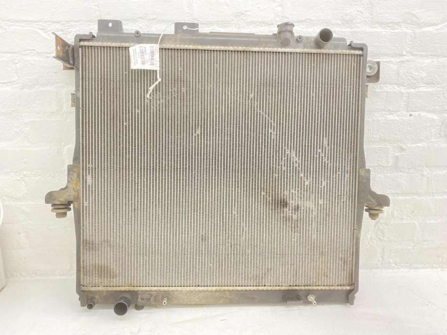 Radiator (automat gir) til Nissan Navara 2010-2015 (Fase 2) (D40) (D40) (214605X20A|)