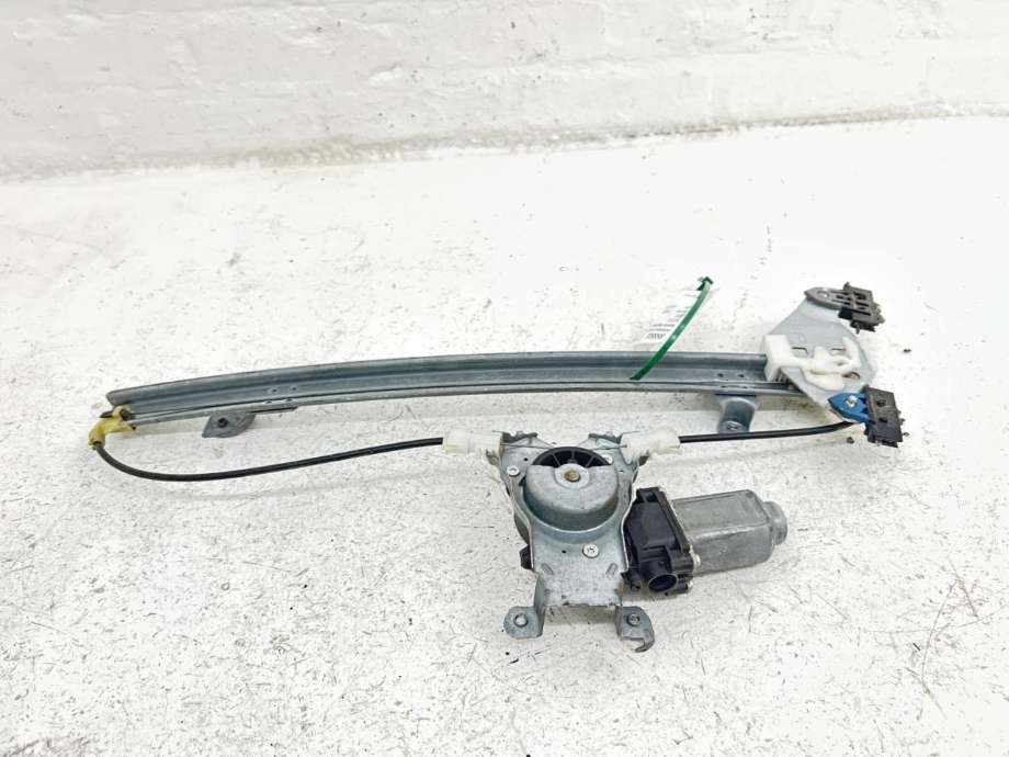Ruteheis høyre bak til Nissan Navara 2010-2015 (Fase 2) (D40) (D40) (827003X30A|)