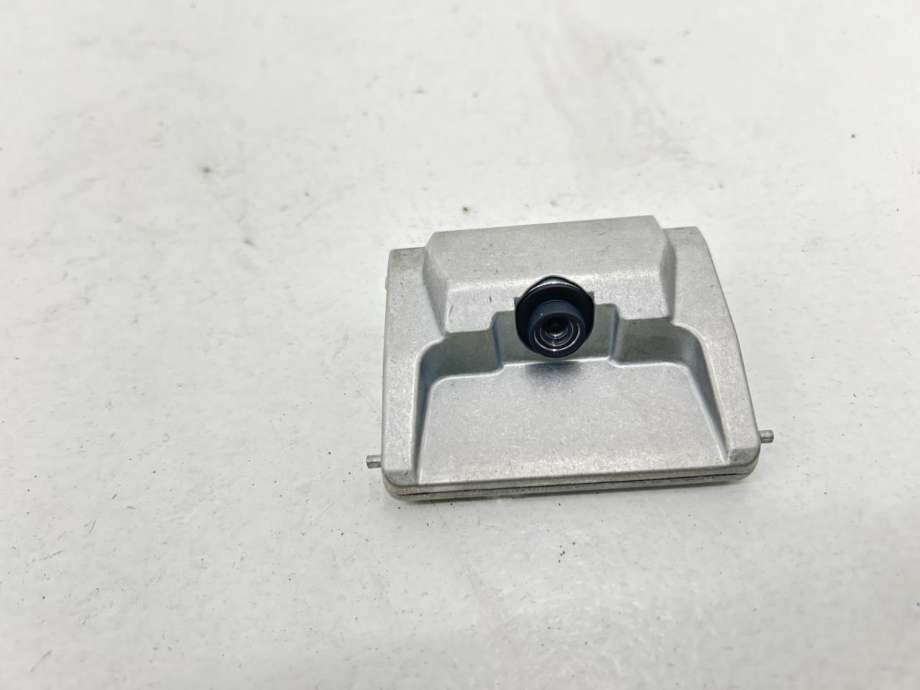 Parkeringskamera bak til Kia EV6 2021-->> (81820CV010|)