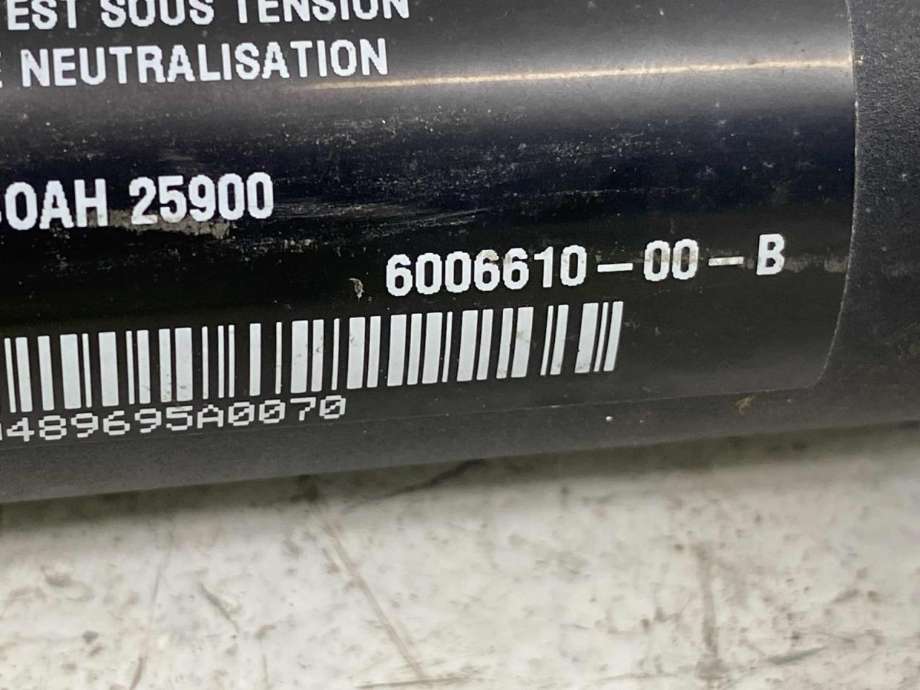 Baklukedemper høyre til Tesla Model S 2013-2016 (Fase 1)  (6006610-00-B|)