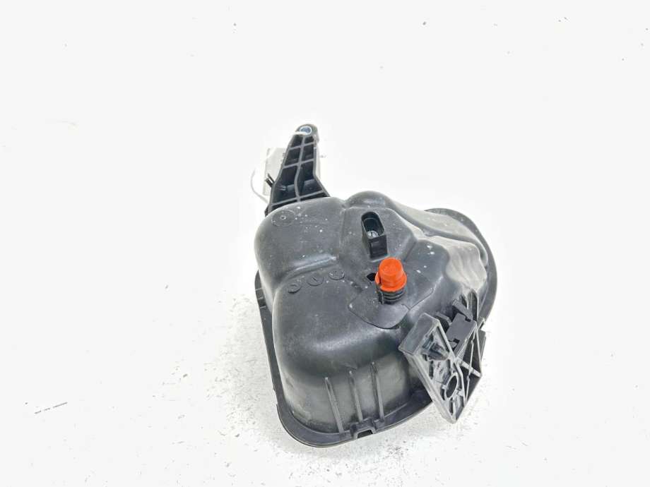 Ekspansjonstank til BMW i4 2021-->> (G26) (G26) (17 13 7 925 641|)