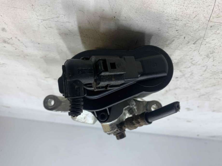 Bremsecaliper venstre bak, elektrisk til VW Passat 2011-2015 (B7) (B7) (5N0 615 403|)