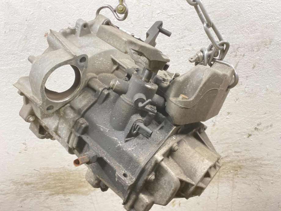 Girkasse manuell 6-trinn til Audi A3 2012-2016 (Type III, Fase 1)  (0AJ 300 041 G|0AJ 300 042 G|)