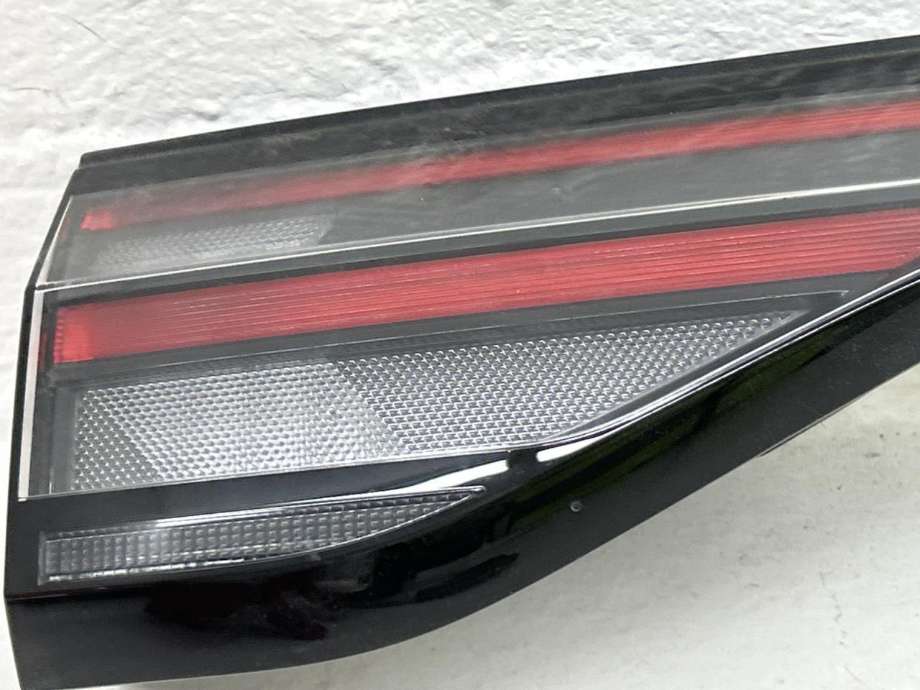 Baklykt midtre til VW ID.BUZZ 2022-->>  (1T3 945 307 E|)