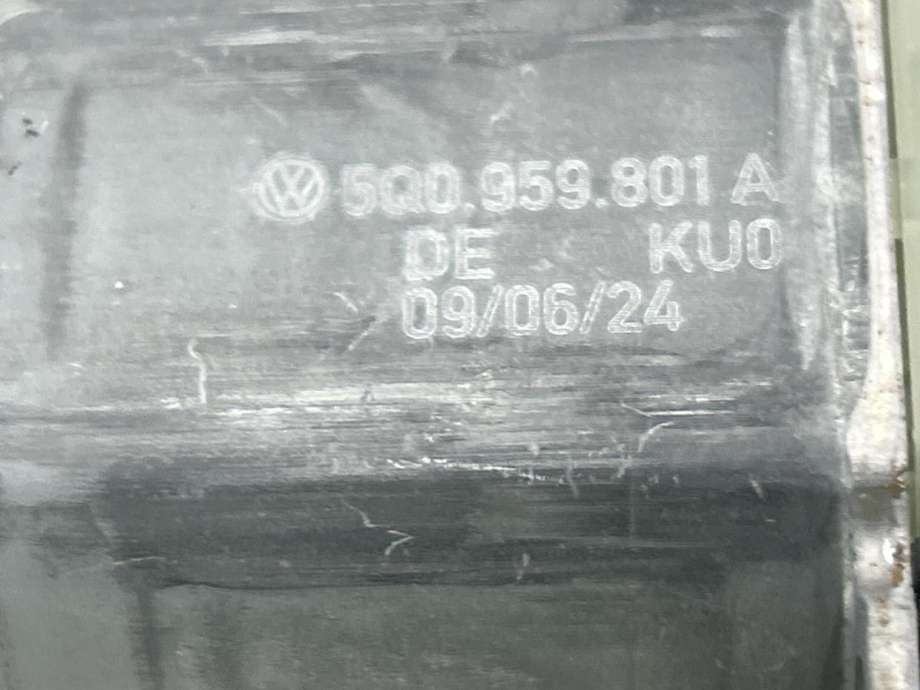 Ruteheis, kun motor, venstre foran til VW ID.BUZZ 2022-->>  (5Q0 959 801 A|)