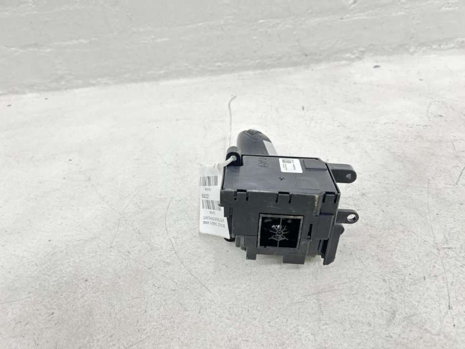 Girstang/girvelger automat til BMW 5-Serie 2010-2017 (F10/F11) (F10/F11) (61 31 7 950 394|)