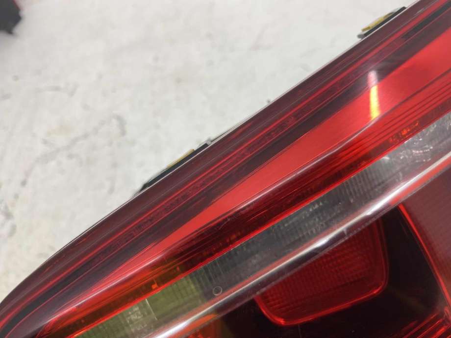 Baklykt høyre indre til VW Golf Sportsvan 2014-2018 (510 945 094 M|)