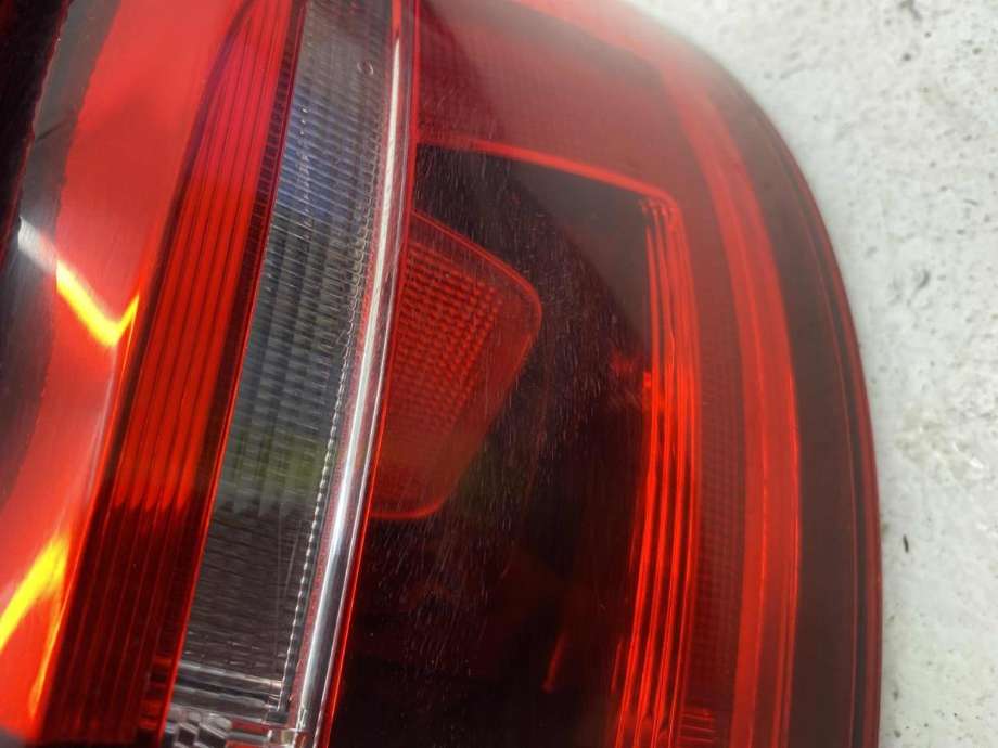 Baklykt høyre ytre til VW Golf Sportsvan 2014-2018 (510 945 096 AF|)