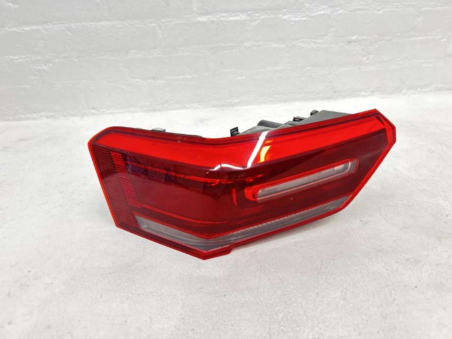 Baklykt venstre ytre til VW ID.3 2020-->> (10A 945 207 C|10A 945 207 E|)