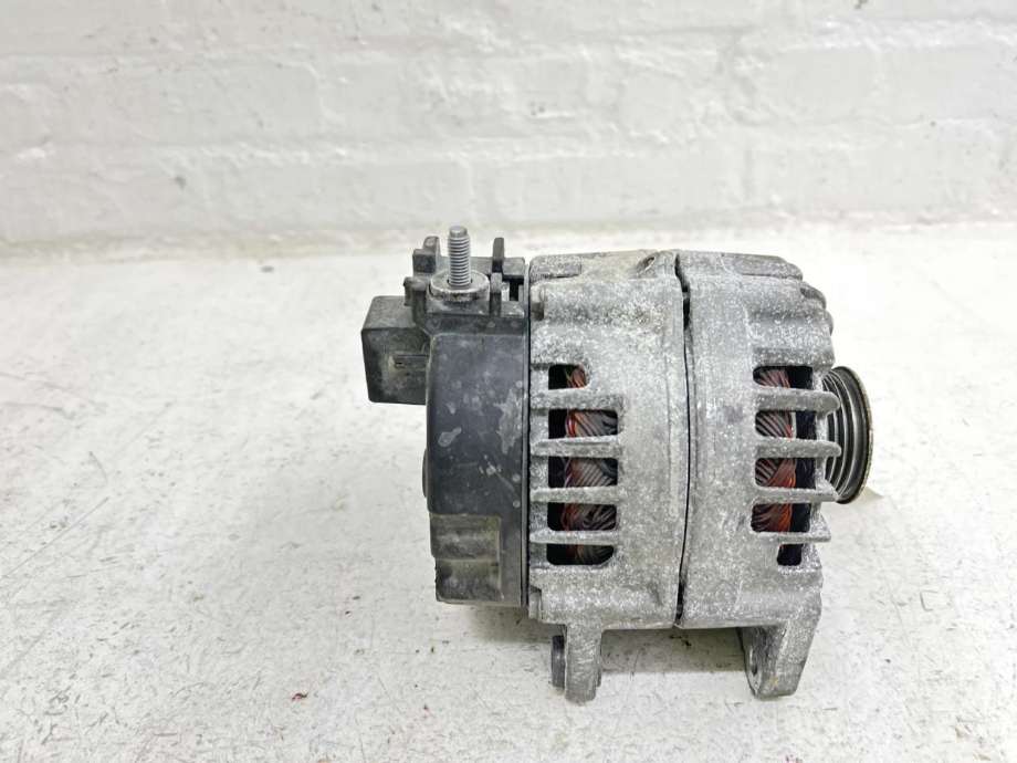 Dynamo diesel til Mercedes Vito 2014-->> (W447) (W447) (A 000 906 83 02|)