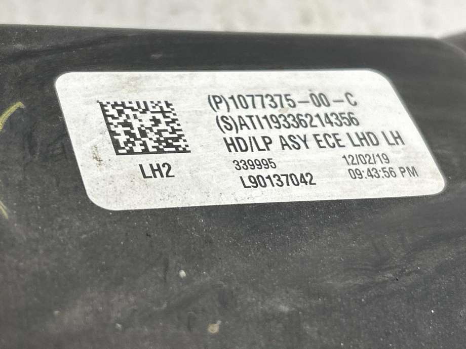 Frontlykt venstre full-LED til Tesla Model 3 2018-2023 (Fase 1)  (1077375-00-C|)