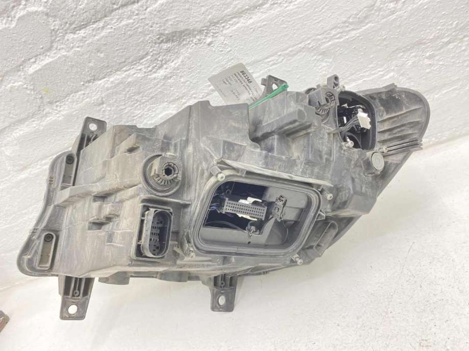 Frontlykt høyre full-LED til Mercedes Sprinter 2018-->> (907/910) (907/910) (A 910 906 82 00|)