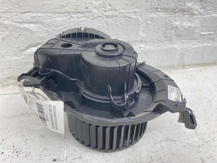 Varmeapparat motor til Mercedes Sprinter 2018-->> (907/910) (907/910) (A 000 830 79 02|)