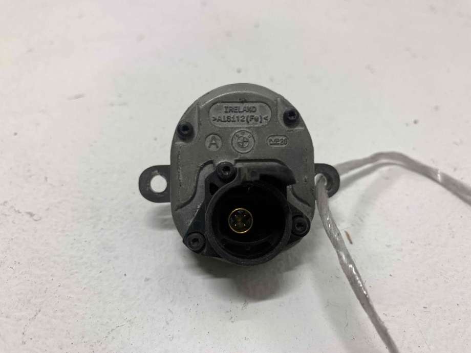 Parkeringskamera foran til BMW 3-Serie 2012-2018 (F30/F31/F34) (F30/F31/F34) (66 53 9 240 352|)